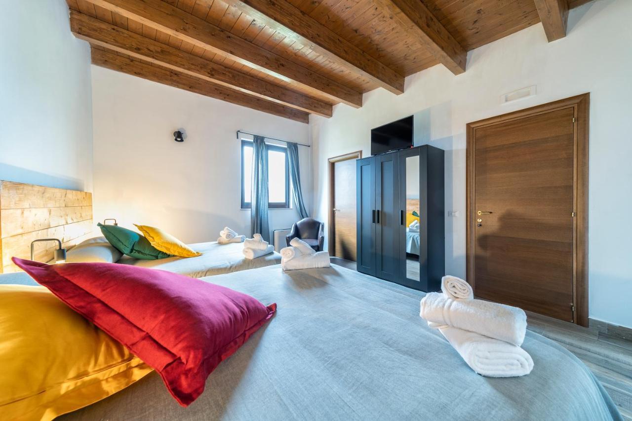 Agriturismo Tenuta Del Grillaio Acquaviva delle Fonti Exteriör bild
